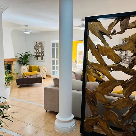 וילה Villa Chayofa *
