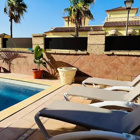 Villa Chayofa Vila